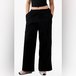 Athleta Paradise Mid Rise Wide Leg Pant, Black, Medium (Loose Fit)